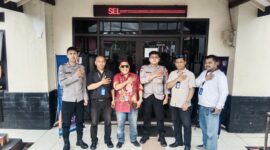 filter: 0; jpegRotation: 0; fileterIntensity: 0.000000; filterMask: 0; module:1facing:0; 
hw-remosaic: 0; 
touch: (-1.0, -1.0); 
modeInfo: ; 
sceneMode: NightHDR; 
cct_value: 0; 
AI_Scene: (-1, -1); 
aec_lux: 0.0; 
hist255: 0.0; 
hist252~255: 0.0; 
hist0~15: 0.0;