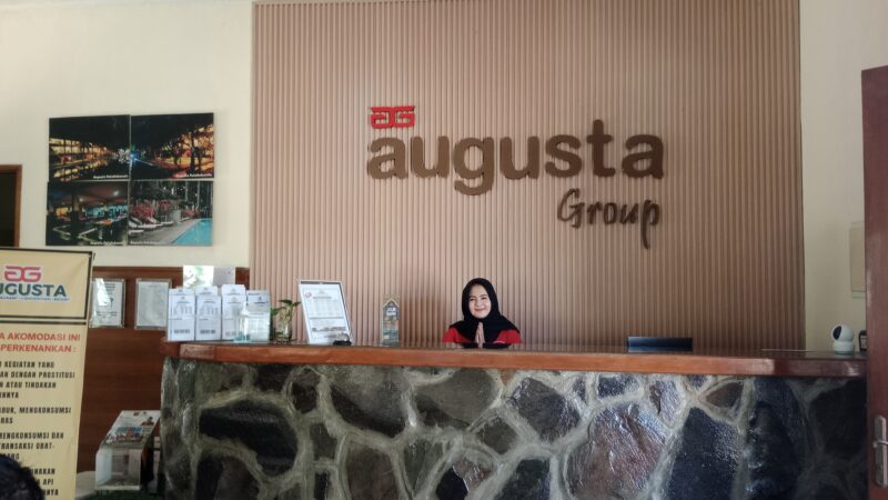 filter: 0; jpegRotation: 0; fileterIntensity: 0.000000; filterMask: 0; module:1facing:0; 
hw-remosaic: 0; 
touch: (-1.0, -1.0); 
modeInfo: ; 
sceneMode: Night; 
cct_value: 0; 
AI_Scene: (-1, -1); 
aec_lux: 0.0; 
hist255: 0.0; 
hist252~255: 0.0; 
hist0~15: 0.0;